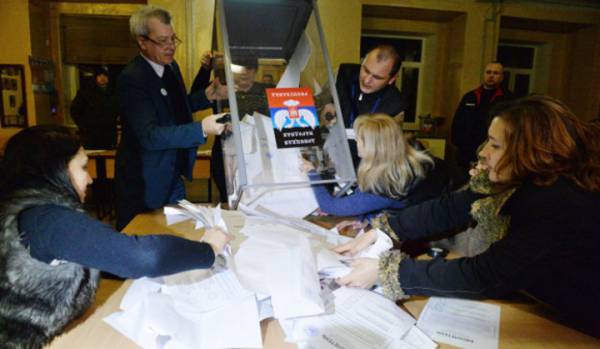 Киев выставил условия для проведения выборов в Донбассе