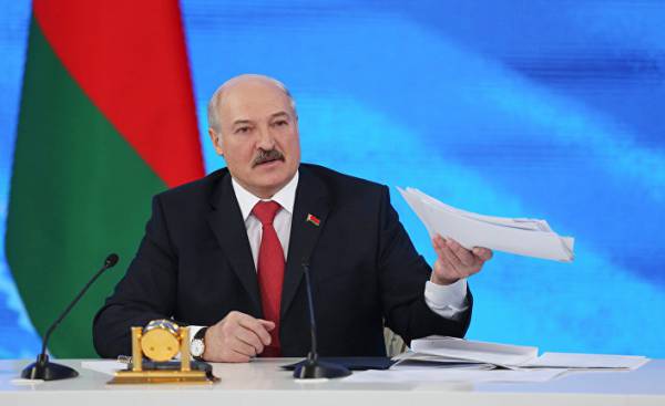 Президент Белоруссии Александр Лукашенко на пресс-конференции в Минске