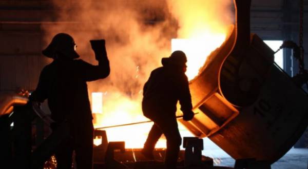Украинские металлурги попросили угля у России и США