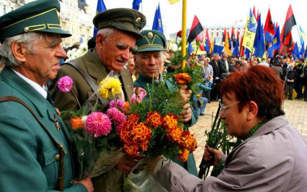 Ветераны Объединения украинских националистов Украинской повстанческой армии