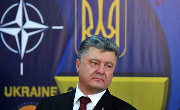 Президент Украины Петр Порошенко на пресс-конференции в Международном центре миротворчества и безопасности