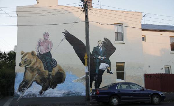 Граффити с изображением Путина и Трампа в городе Брансуик