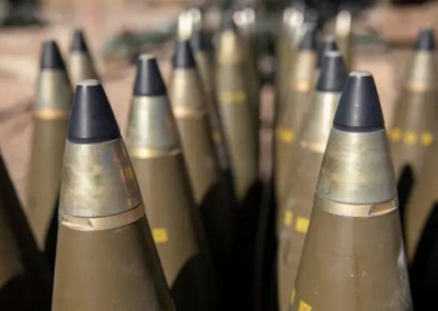 Кейс снарядов из Чехии повторяет судьбу миллиона снарядов от ЕС