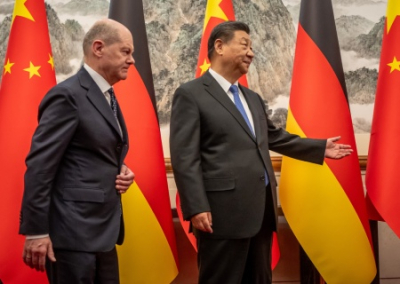 Си Цзиньпин рассказал Шольцу, как разрешить конфликт на Украине