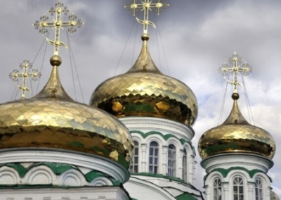 На Украине продолжают действовать более 8 тысяч храмов УПЦ