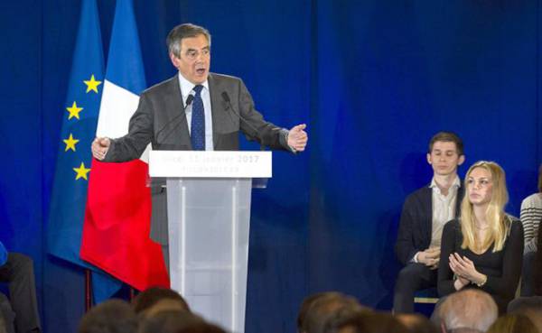 Кандидат от партии «Республиканцы», французский политик Франсуа Фийон