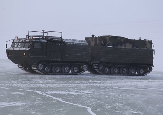 Специалисты Главного автобронетанкового управления Минобороны России начали испытания новых образцов ВВСТ в условиях Арктики