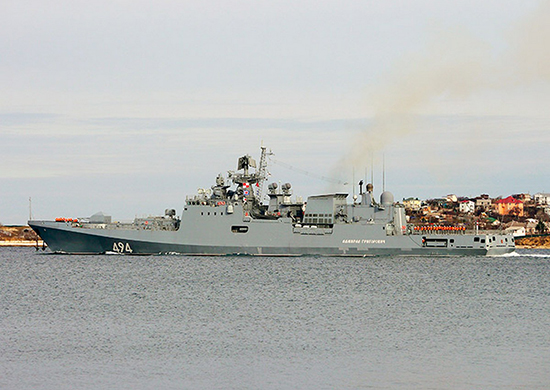 Фрегат «Адмирал Григорович» Черноморского флота прибыл в Новороссийск