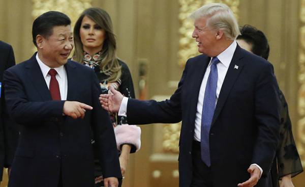 Президент США Дональд Трамп и председатель КНР Си Цзиньпин в Пекине