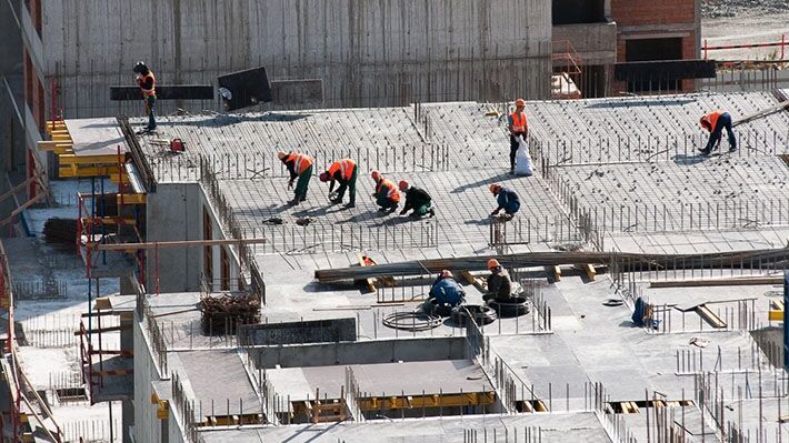 Остановить упадок строительной отрасли в отсутствие мигрантов помогут четыре правила