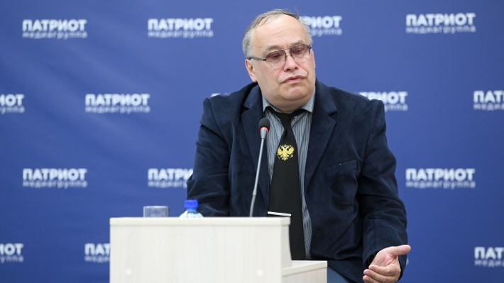 Политолог Николай Межевич