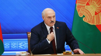 Лукашенко: Мы с Путиным можем  поставить «подленький» Киев  на колени в течение суток