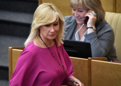 Оксана Пушкина просит генпрокурора РФ проверить «Мужское государство»