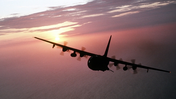 Американский самолет C-130 Hercules