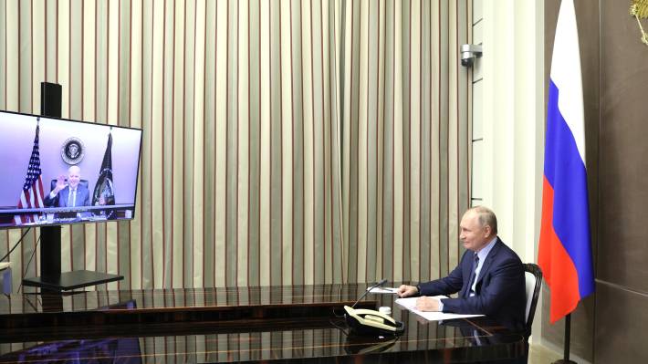 Путин и Байден провели онлайн-конференцию
