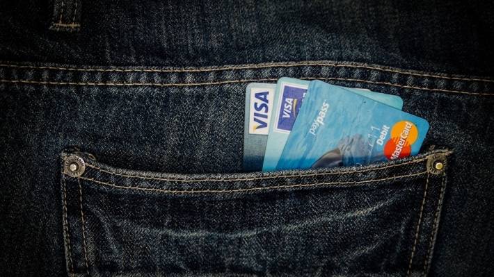 Visa и MasterCard первыми пострадают от SWIFT-санкций