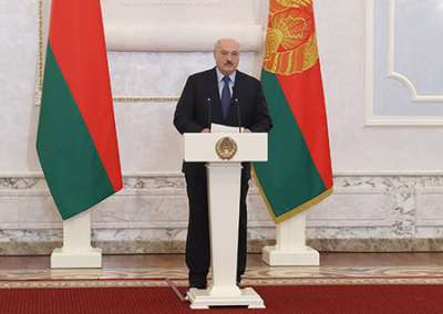 Лукашенко попросил не упрекать Белоруссию в соагрессии, и подтвердил, что не будет воевать на Украине