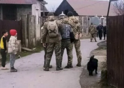 В Будапеште возмущены повальной принудительной мобилизацией закарпатских венгров