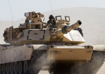 Вашингтон и Берлин разыграли комедию с поставками «Абрамс» Украине?