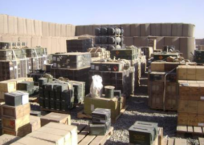 Дуглас Макгрегор: наши склады с боеприпасами быстро пустеют, а заводы не успевают производить больше