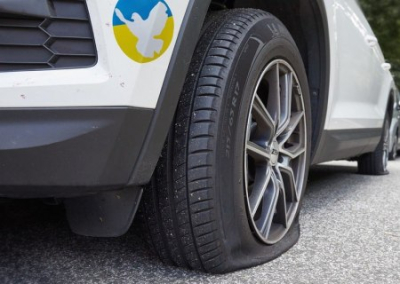 Беженцы из Украины пожаловались на оскорбления и порчу авто немцами