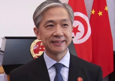 Ван Вэньбинь: мы рекомендуем США свернуть с ошибочного пути подливания масла в огонь и прекратить сваливать вину на Китай