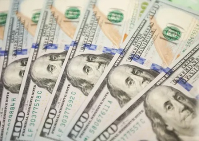 Украина получила первый транш от МВФ в размере  $2,7 млрд