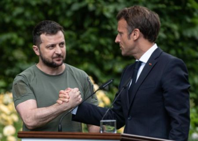 Макрон считает, что Зеленский в Хиросиме – это «переломный момент»