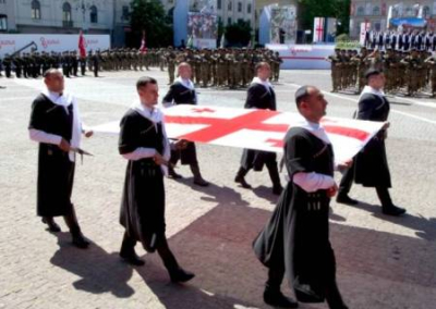 Власти Грузии сближаются с Россией. По мнению оппозиции - тайно