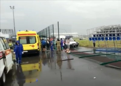 В Ростове обрушилась трибуна на территории Гребного канала. Есть жертвы