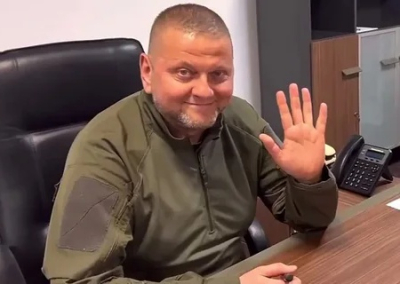 Киев «оживляет» Залужного старыми фото, скринами и видео