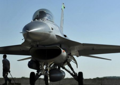 Украина ожидает 120 самолетов F-16 и других западных истребителей