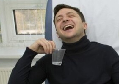 Зеленский призвал разрешить использовать коноплю для медицинских целей