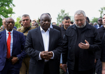 Президент России показал африканцам парафированный договор с Украиной