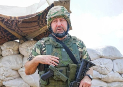 Ходаковский: расчёты противника часами не меняют позиций, безнаказанно обрабатывая наш передний край, а мы не в состоянии их подавить