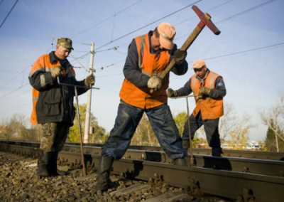 Эксплуатация труда достигла максимума за 30 лет. Собственники предприятий недоплатили рабочим 54% от созданной ими стоимости