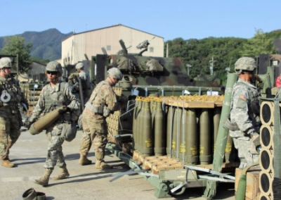 Замглавы МИД Украины послал к черту западных политиков, критикующих решение США о поставках кассетных боеприпасов Киеву