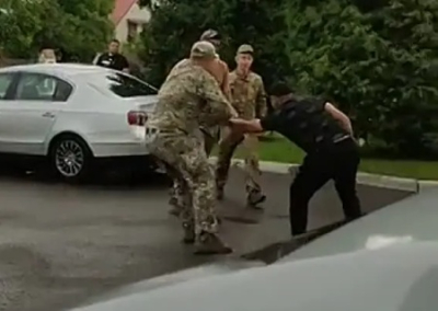 Мобилизация зашла в тупик. Киевский режим подключил ВСУшников, призывающих к тотальной мобилизации