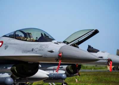 Эксперт: пока украинских лётчиков будут учить, СВО может закончиться