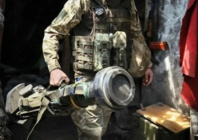 Американцы озадачились, что украинцы успешно распродают поставляемое им западное вооружение