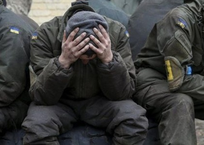 Азаров: тяжелые наркотики употребляют 50% военных ВСУ