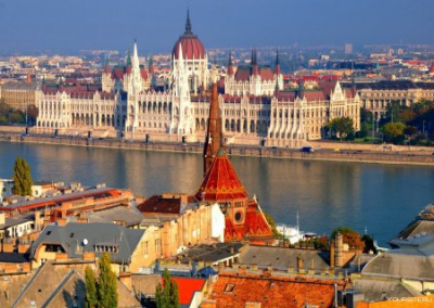 Венгрия пригласила Москву и Киев на мирные переговоры в Будапешт