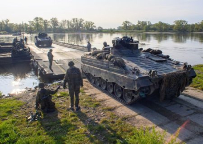 Евродепутаты предлагают передать Украине военную технику, конфискованную в Ливии