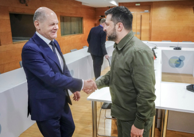 Шольца обвинили в потере доверия США и ЕС из-за отказа поставить на Украину ракеты Taurus