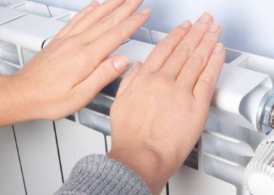 Пушилин поручил коммунальщикам объяснить населению ДНР, что в их домах нет отопления на законных основаниях