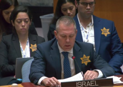 Глумление над трагическим прошлым предков. Израильские представители в ООН надели желтые звезды