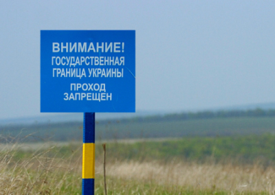 На Буковине депутат помогал мужчинам переправляться за границу