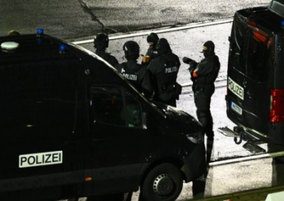Вооружённый турок с 4-летним ребенком в заложниках парализовал аэропорт в Гамбурге