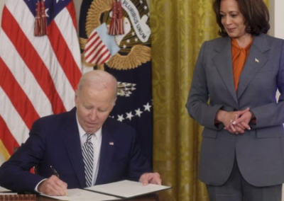 Временный бюджет США без помощи Украине утвержден