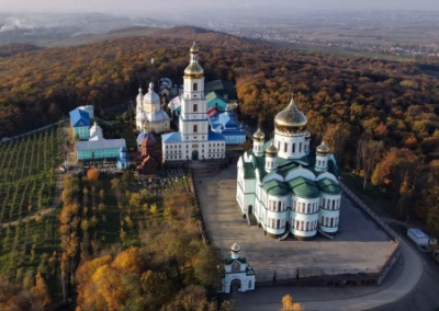 С первой попытке киевскому режиму не удалось выселить из Банченского мужского монастыря сирот и калек